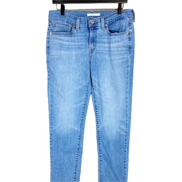 Levi's Boyfriend Jeans - Picture 6 of 13